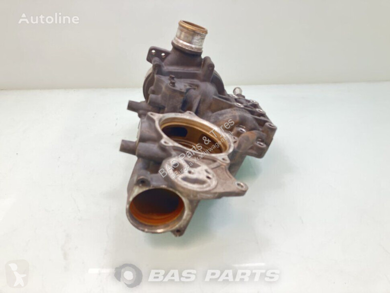 قطع غيار الآليات الثقيلة DAF Coolant pump