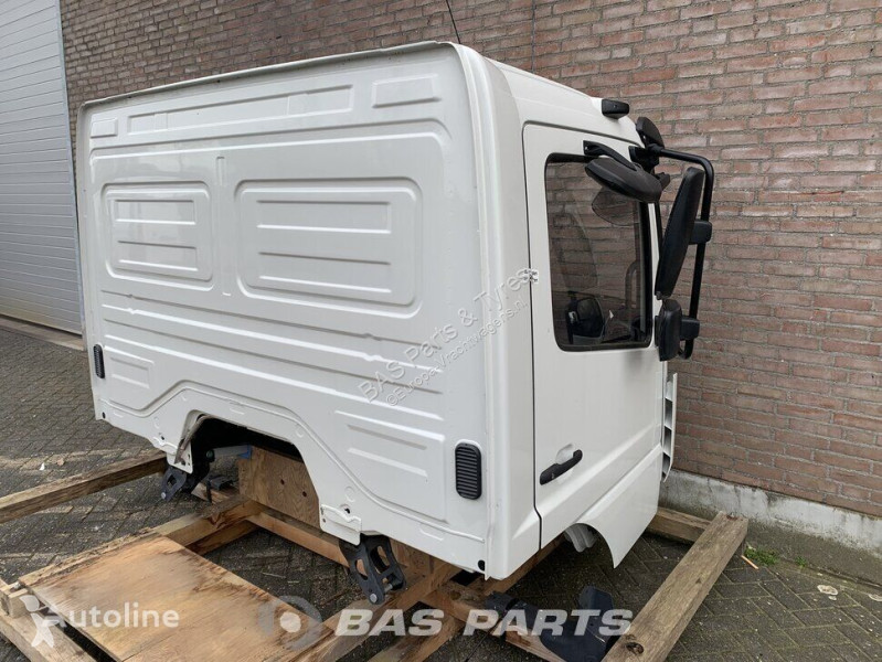 قطع غيار الآليات الثقيلة Mercedes