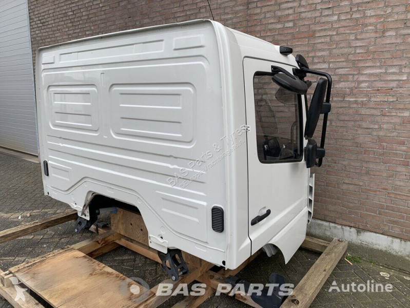 قطع غيار الآليات الثقيلة Mercedes