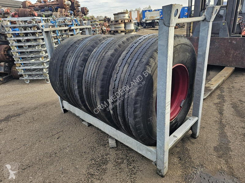 Vrachtwagenonderdelen Bridgestone R 164|...