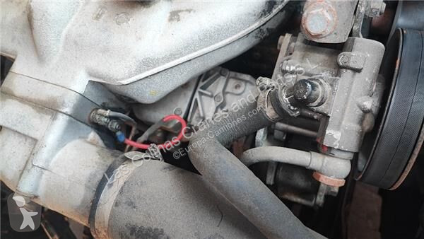 قطع غيار الآليات الثقيلة Nissan oteur pour...
