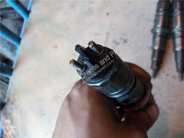 قطع غيار الآليات الثقيلة Iveco Injecteur...