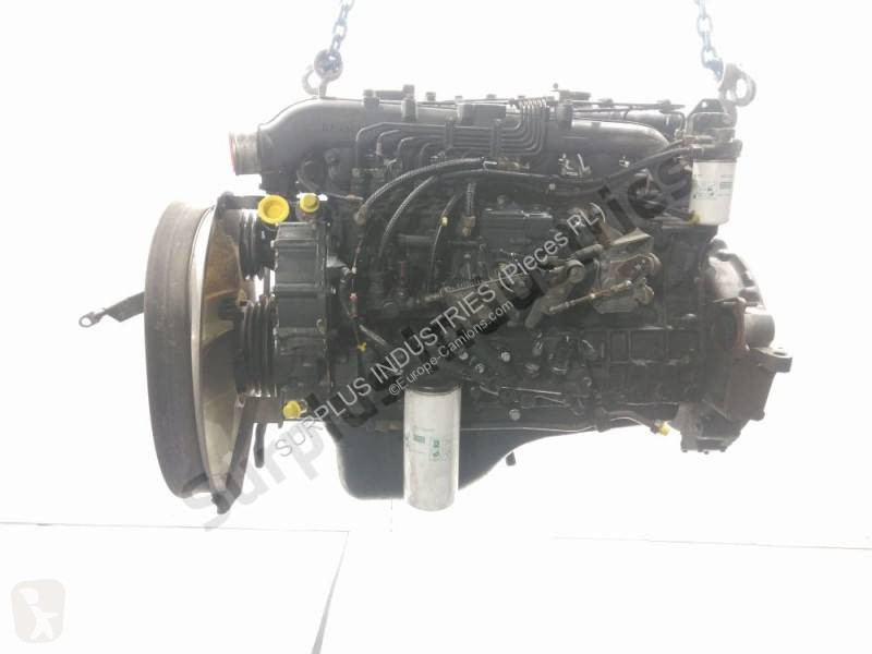 قطع غيار الآليات الثقيلة Renault