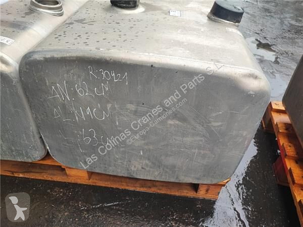 قطع غيار الآليات الثقيلة Iveco Réservoir de...