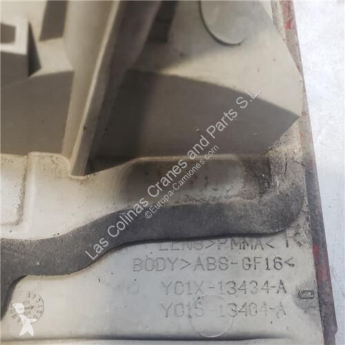 قطع غيار الآليات الثقيلة Ford Feu arrière...