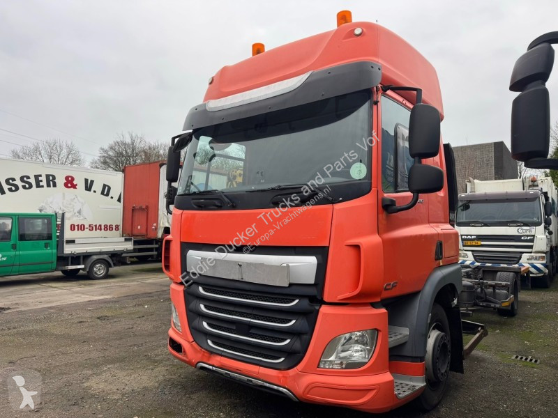 قطع غيار الآليات الثقيلة DAF EURO 6 CABINE