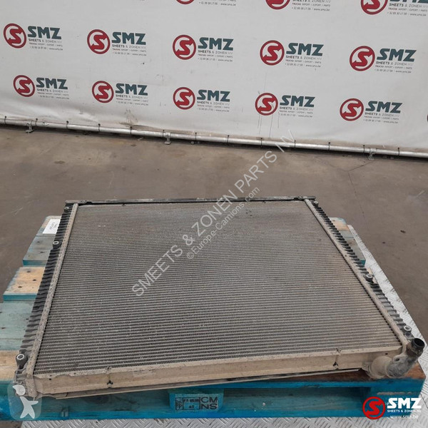 قطع غيار الآليات الثقيلة MAN Occ intercooler...