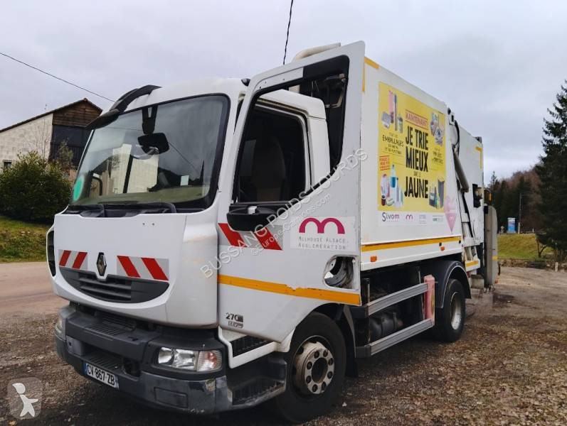 آلة لصيانة الطرق Renault Lot possible