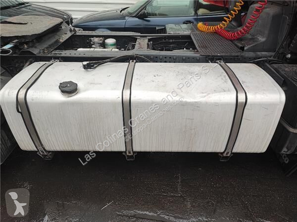 قطع غيار الآليات الثقيلة Iveco Réservoir de...