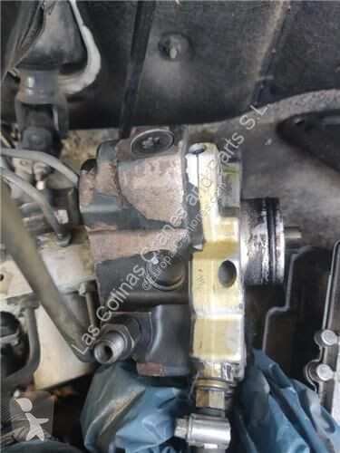 قطع غيار الآليات الثقيلة Mercedes Pompe de...