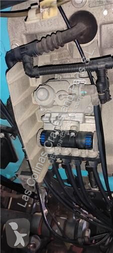 Teherautó-alkatrészek Iveco Robinet de frein à...