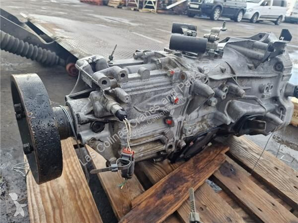 قطع غيار الآليات الثقيلة Nissan Boîte de...