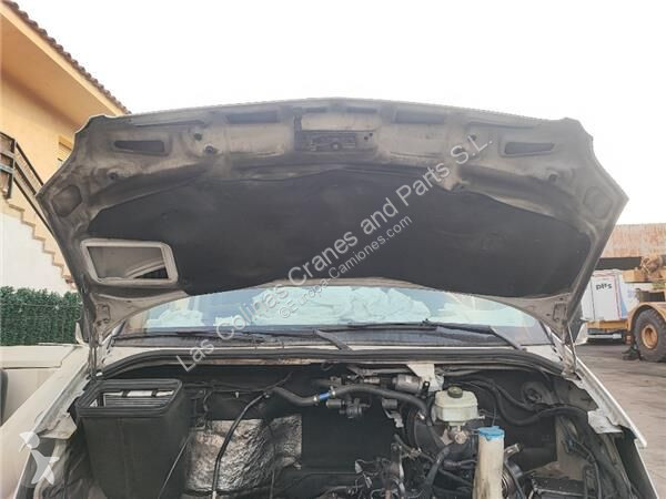 قطع غيار الآليات الثقيلة Mercedes Capot...