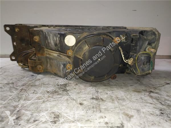 Repuestos para camiones Iveco Phare 0318054315...