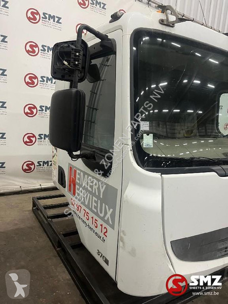 قطع غيار الآليات الثقيلة Renault Occ cabine...