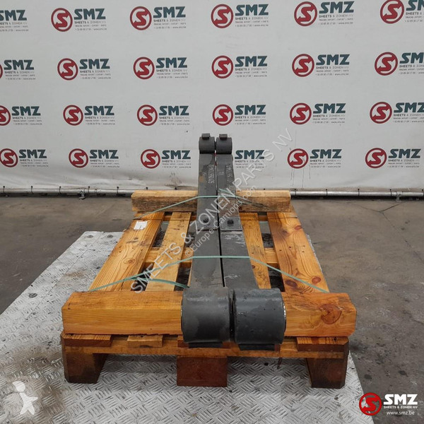 قطع غيار الآليات الثقيلة Renault Occ set...