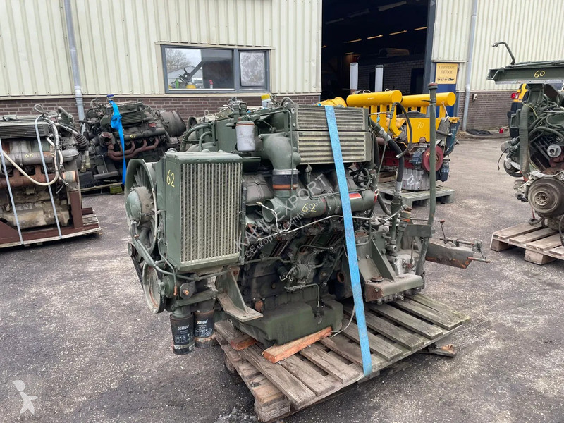Náhradní díly pro kamiony Deutz V8 Engine +...