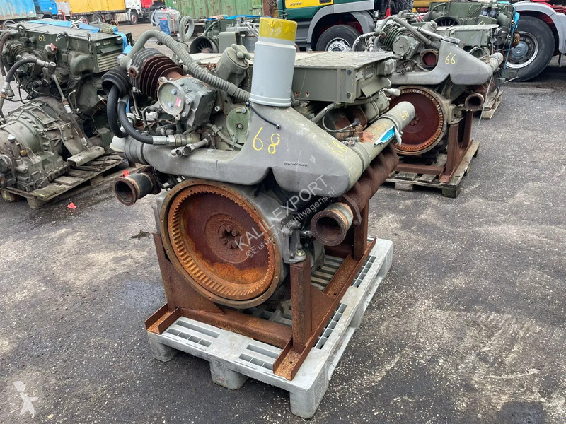 Náhradní díly pro kamiony Deutz V8 Engine...