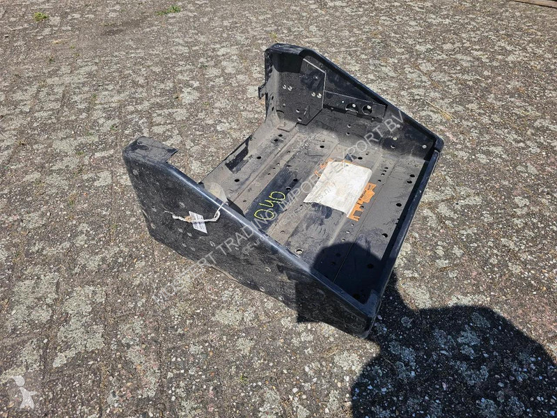 قطع غيار الأشغال العمومية MAN Batterij bak...