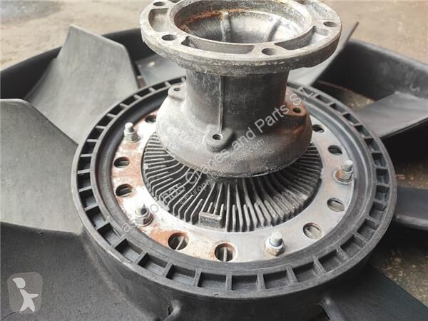 قطع غيار الآليات الثقيلة Iveco Ventilateur de...