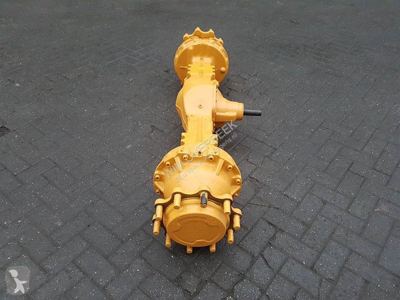 قطع غيار الآليات الثقيلة Carraro...