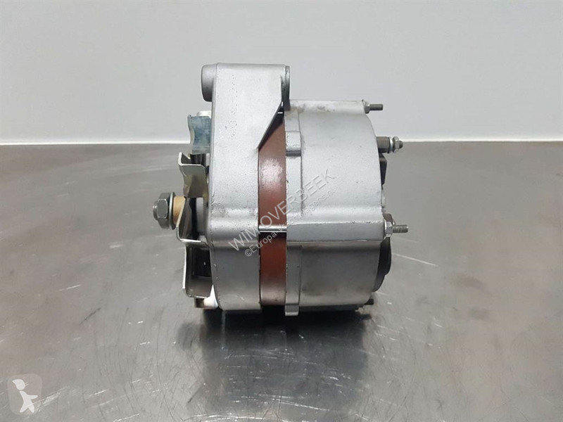 قطع غيار الآليات الثقيلة Deutz 913/1013-28V...