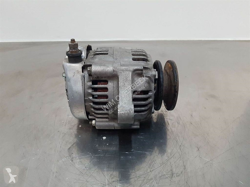 قطع غيار الآليات الثقيلة Kubota 12V 30A -...