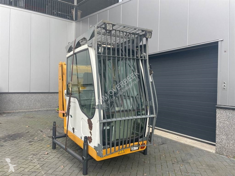 قطع غيار الآليات الثقيلة Liebherr...
