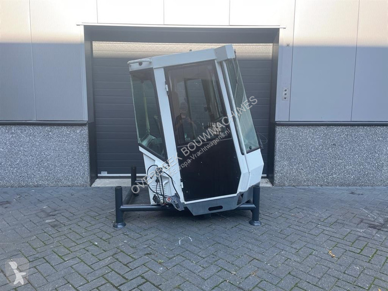 Запчасти для грузовика Liebherr L514...