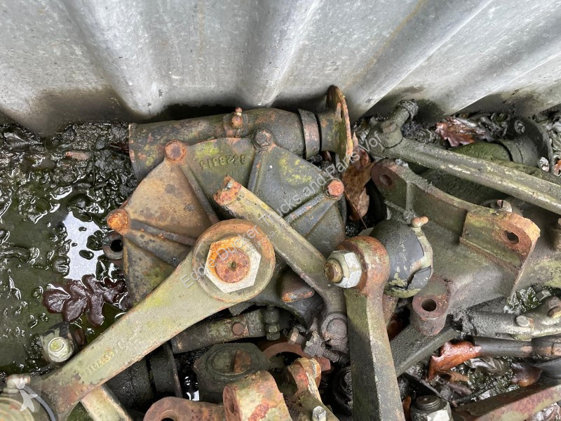 Teherautó-alkatrészek  BEDFORD STEERING BOX