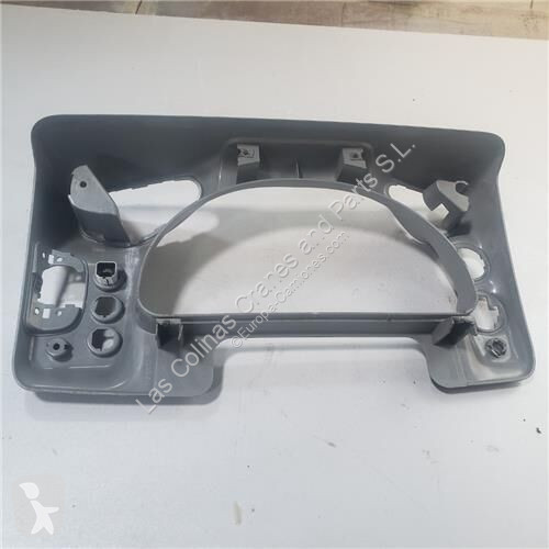 قطع غيار الآليات الثقيلة Iveco Couverture du...