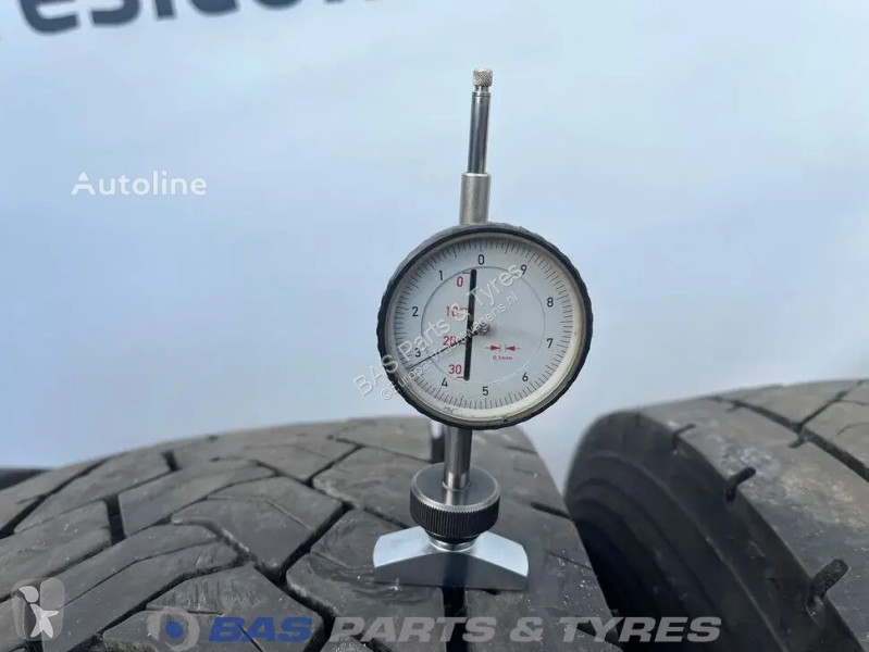 قطع غيار الآليات الثقيلة Goodyear Goodyear...