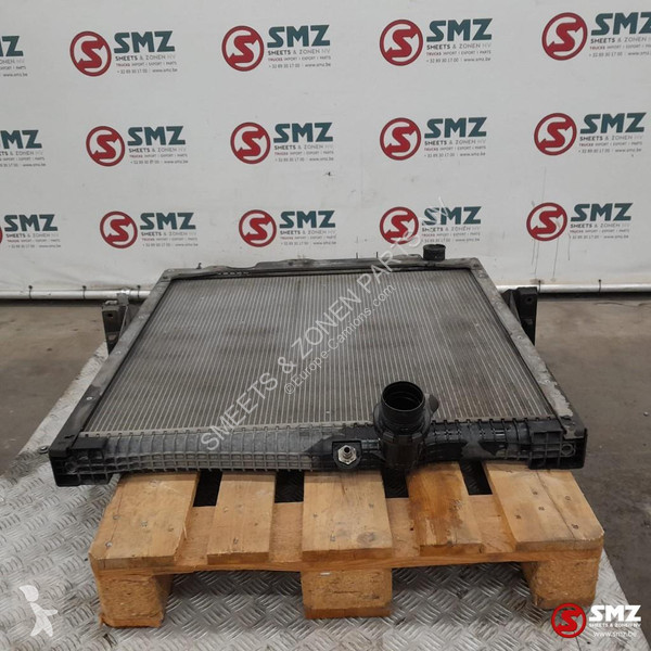 قطع غيار الآليات الثقيلة Renault Occ radiator...