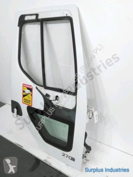 قطع غيار الآليات الثقيلة Renault