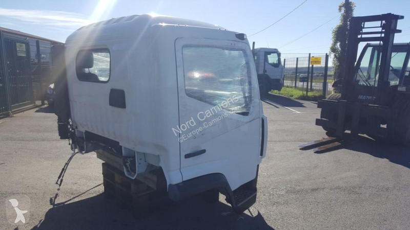 قطع غيار الآليات الثقيلة Renault  Cabine...