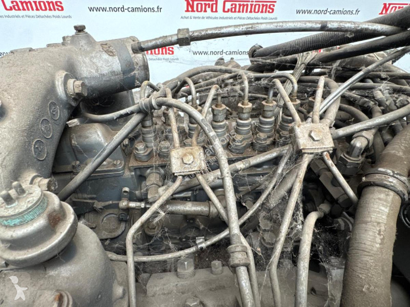 قطع غيار الآليات الثقيلة Mack  V8 MACK EE9 530