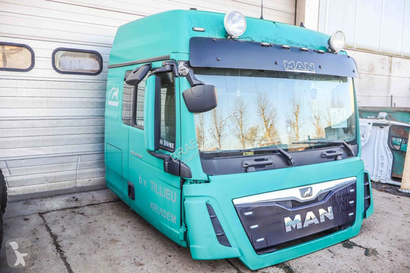 قطع غيار الآليات الثقيلة MAN F99L47  EURO6...