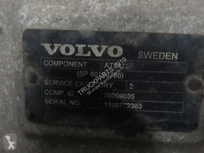 قطع غيار الآليات الثقيلة Volvo 60150785...