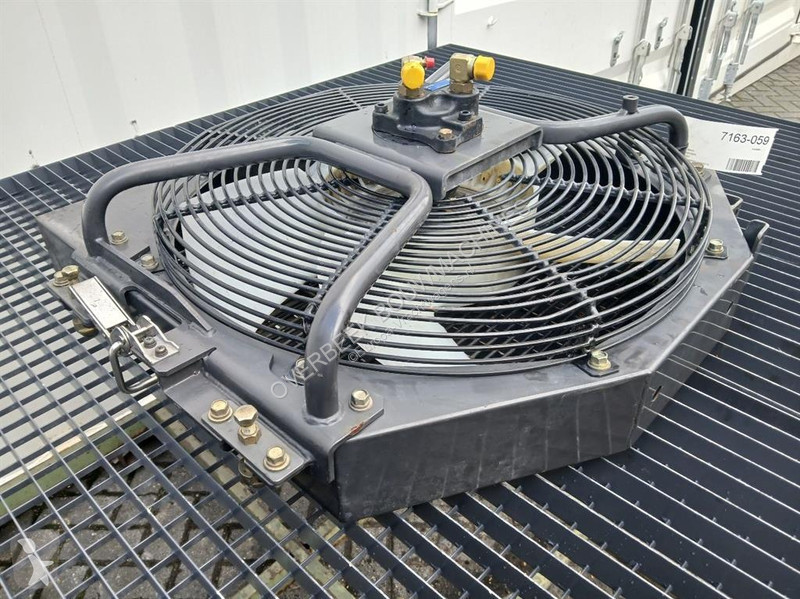 قطع غيار الآليات الثقيلة Hitachi...