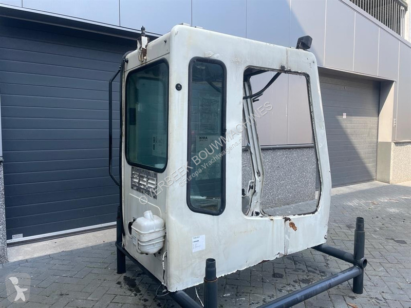 قطع غيار الآليات الثقيلة Liebherr...