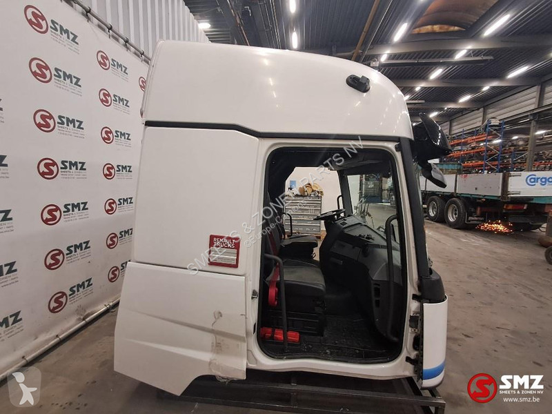 قطع غيار الآليات الثقيلة Renault Occ Cabine...