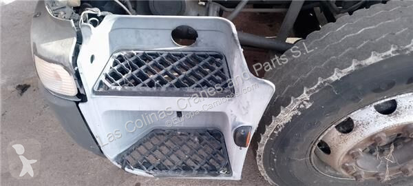 قطع غيار الآليات الثقيلة Renault Marchepied...