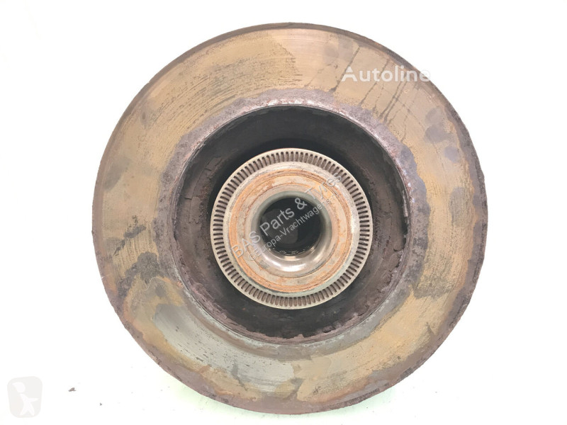 قطع غيار الآليات الثقيلة Scania Front axle hub...