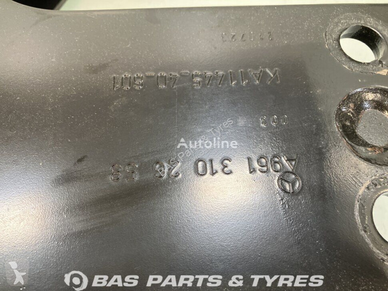 قطع غيار الآليات الثقيلة Mercedes Cabin bracket...