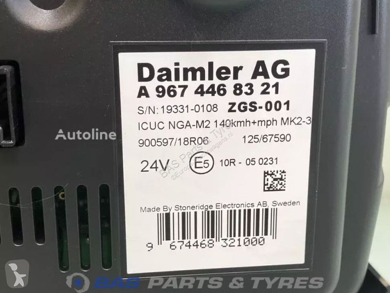 قطع غيار الآليات الثقيلة Mercedes