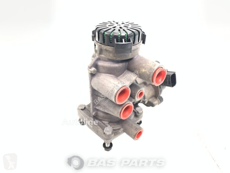قطع غيار الآليات الثقيلة Renault Modulator...