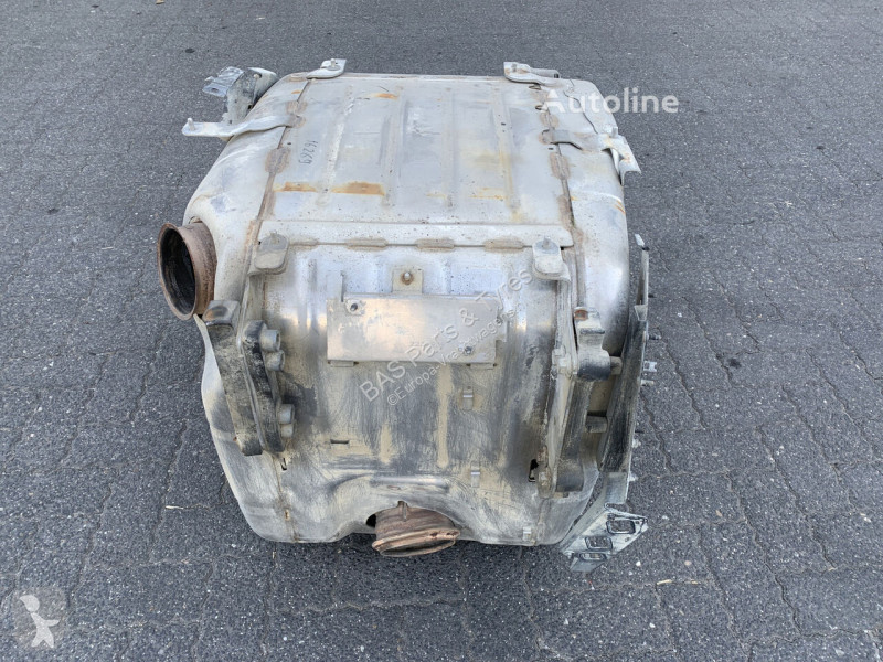 قطع غيار الآليات الثقيلة Scania Silencer