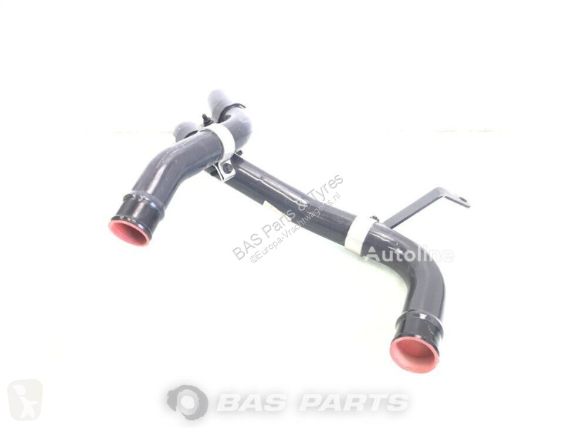 قطع غيار الآليات الثقيلة Volvo Cooling water pipe