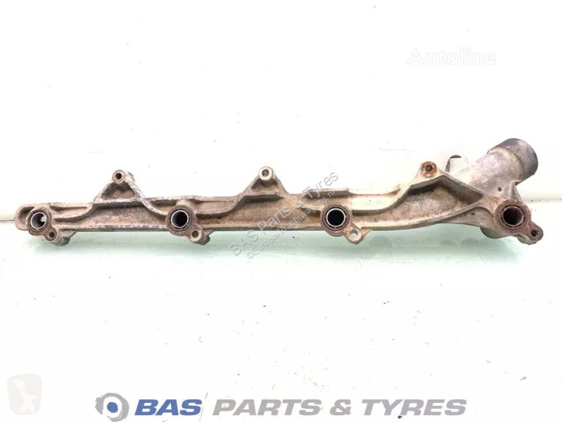 قطع غيار الآليات الثقيلة Scania Coolant pipe