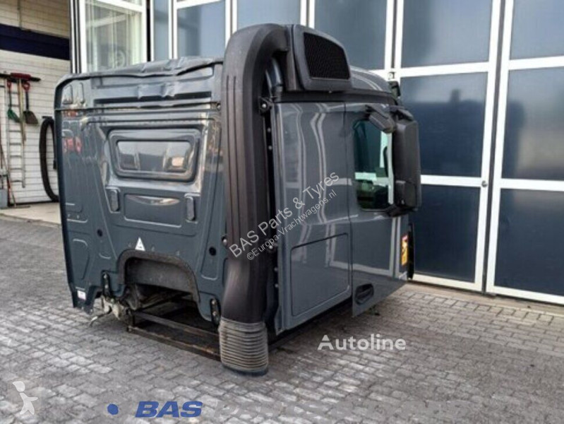قطع غيار الآليات الثقيلة Mercedes